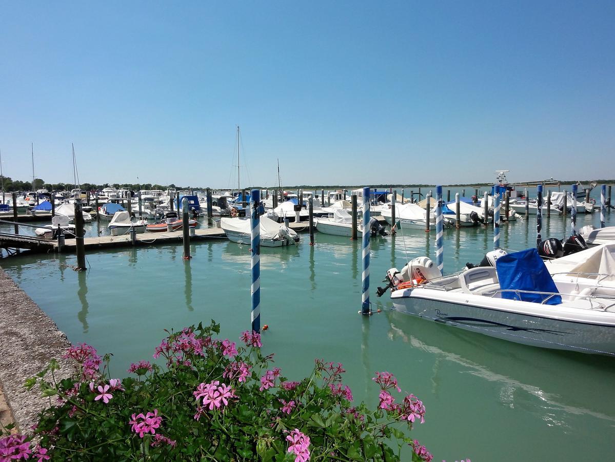 Columbus - Appartamenti Bibione Exteriör bild